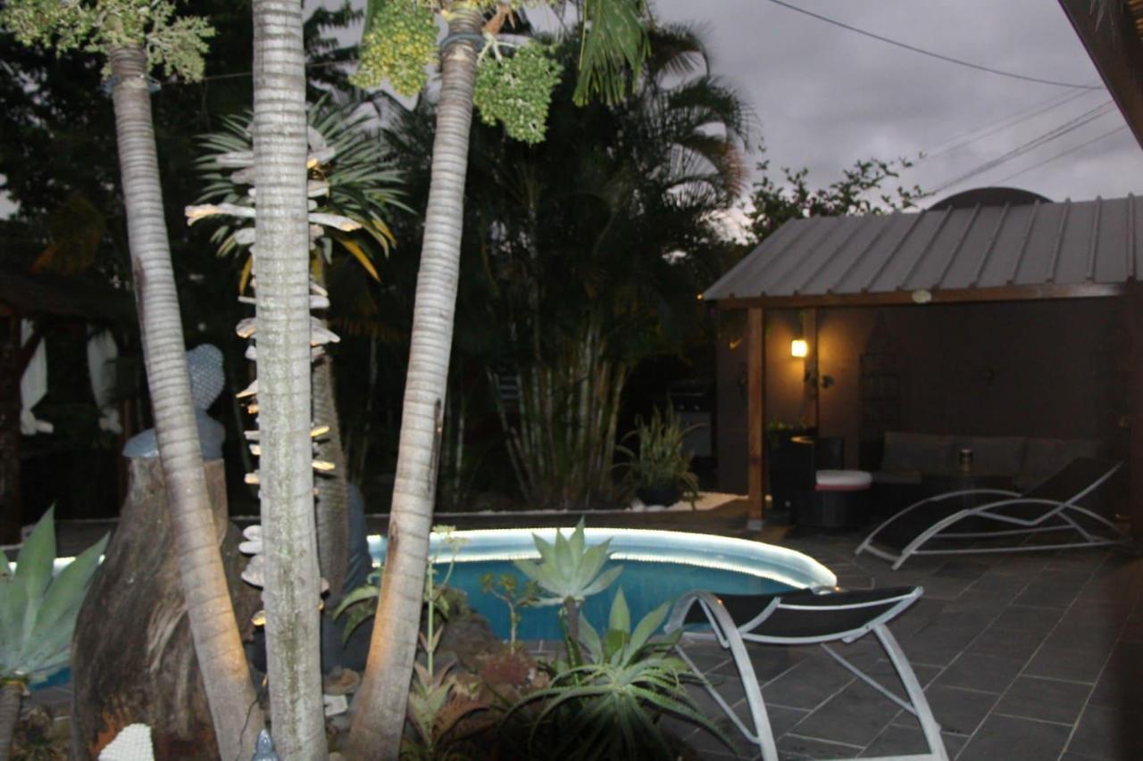 La Liane De Jade 974-Lodge Le Palissandre - Jacuzzi Privatif - Piscine Chauffee Le Bois de Nefles  Luaran gambar