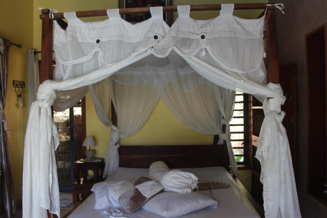 La Liane De Jade 974-Lodge Le Palissandre - Jacuzzi Privatif - Piscine Chauffee Le Bois de Nefles  Luaran gambar