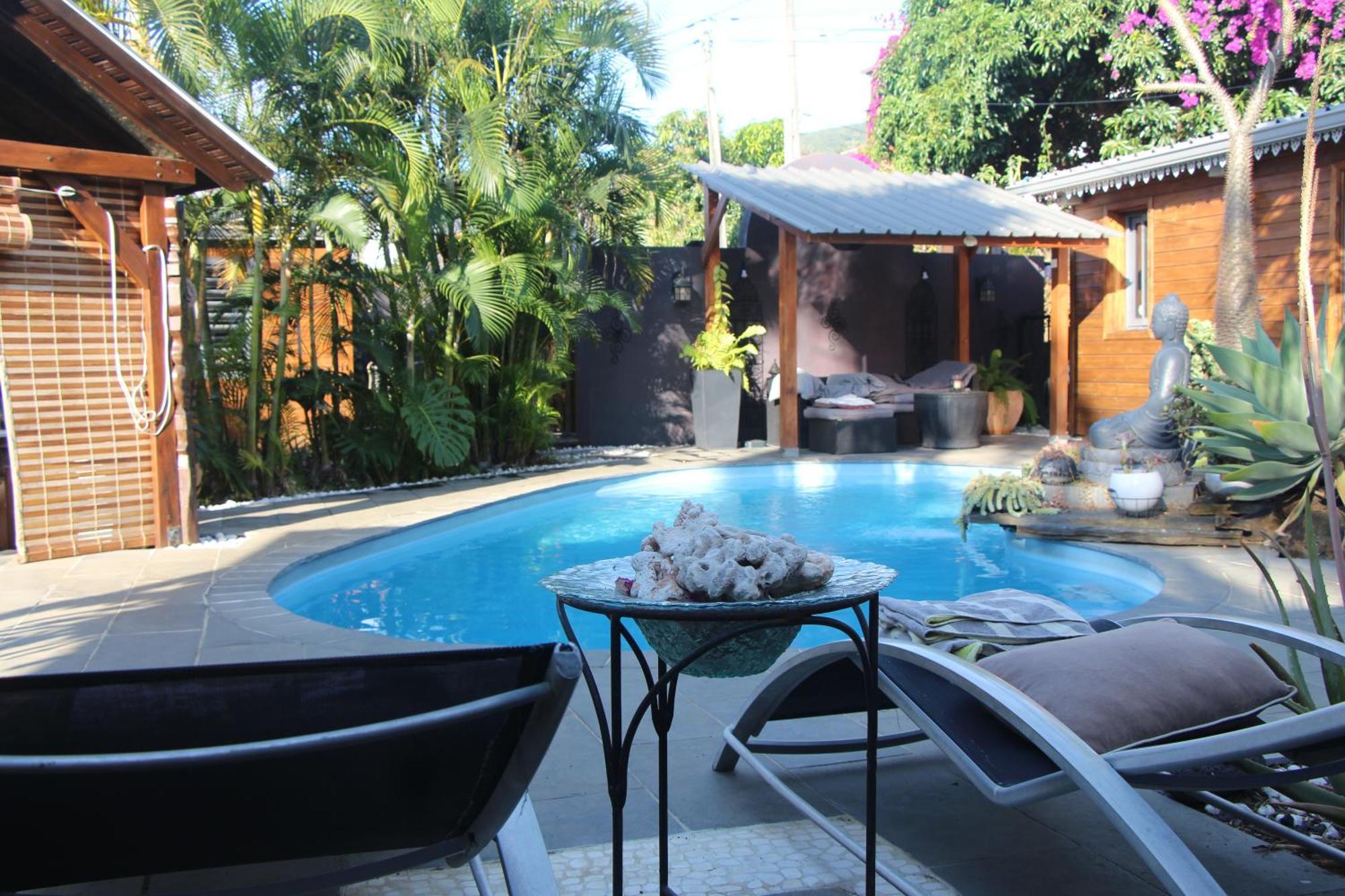 La Liane De Jade 974-Lodge Le Palissandre - Jacuzzi Privatif - Piscine Chauffee Le Bois de Nefles  Luaran gambar