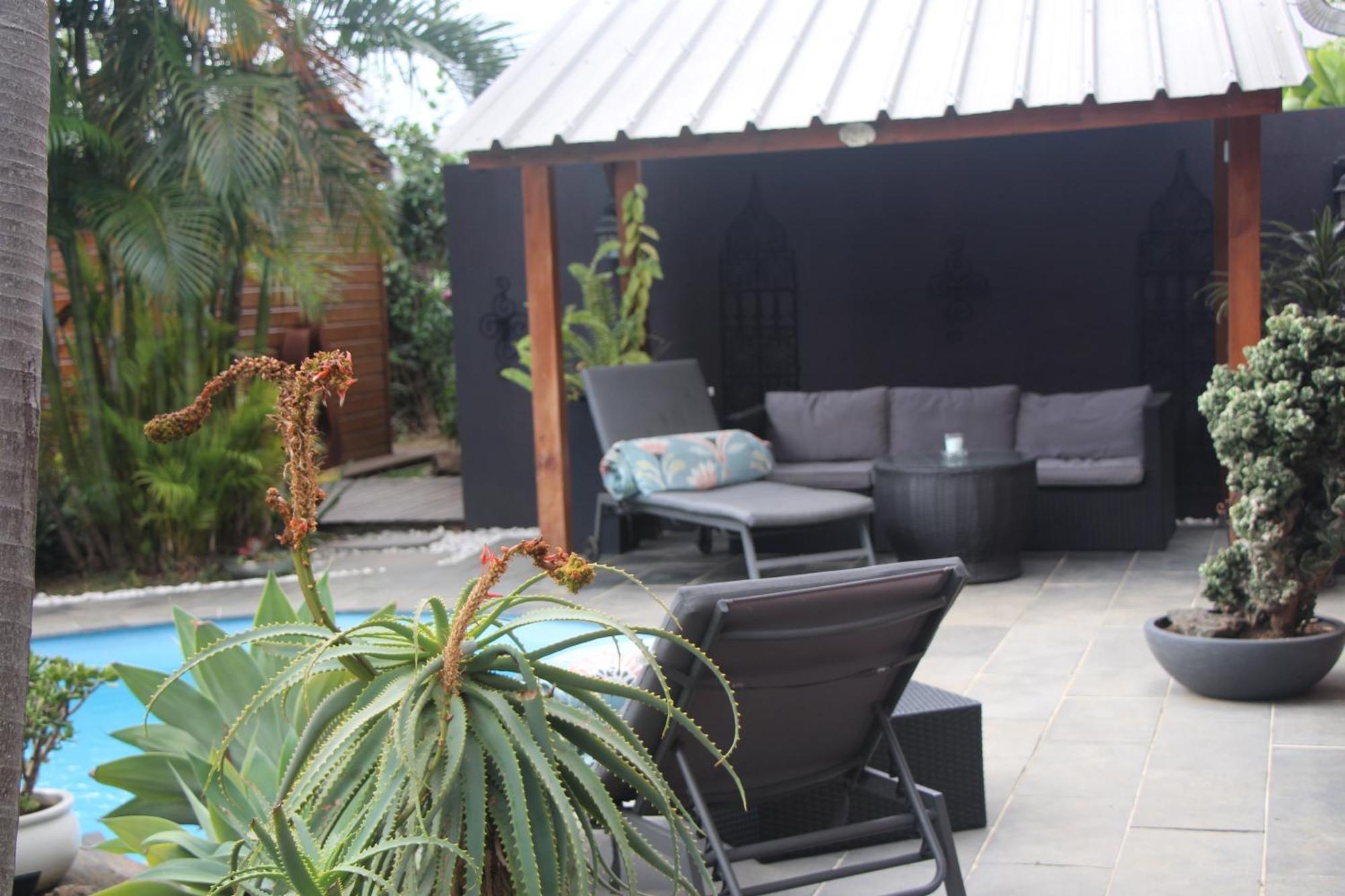 La Liane De Jade 974-Lodge Le Palissandre - Jacuzzi Privatif - Piscine Chauffee Le Bois de Nefles  Luaran gambar