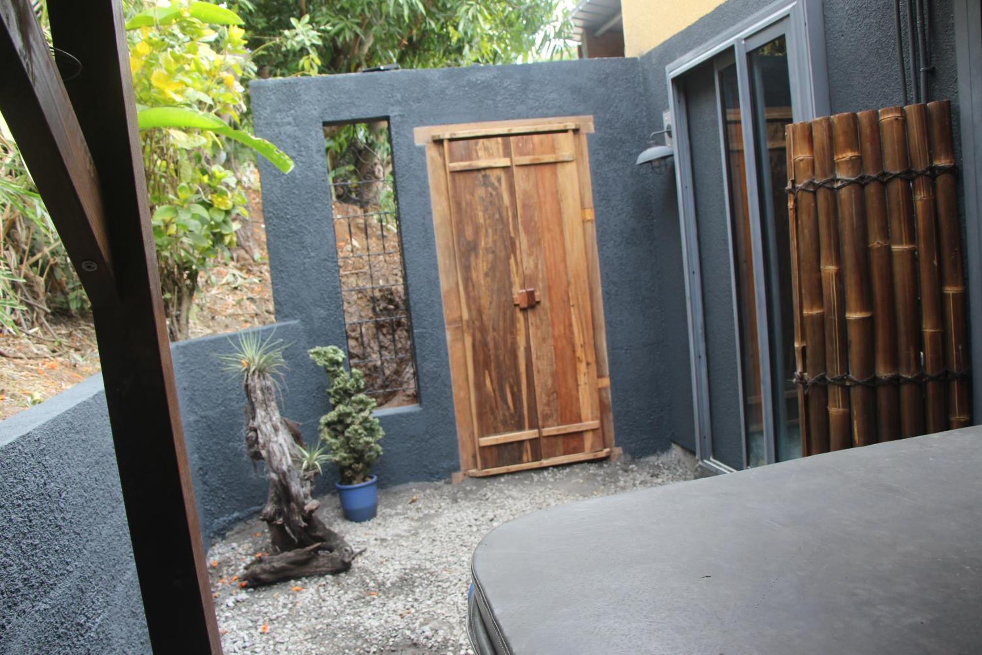 La Liane De Jade 974-Lodge Le Palissandre - Jacuzzi Privatif - Piscine Chauffee Le Bois de Nefles  Luaran gambar