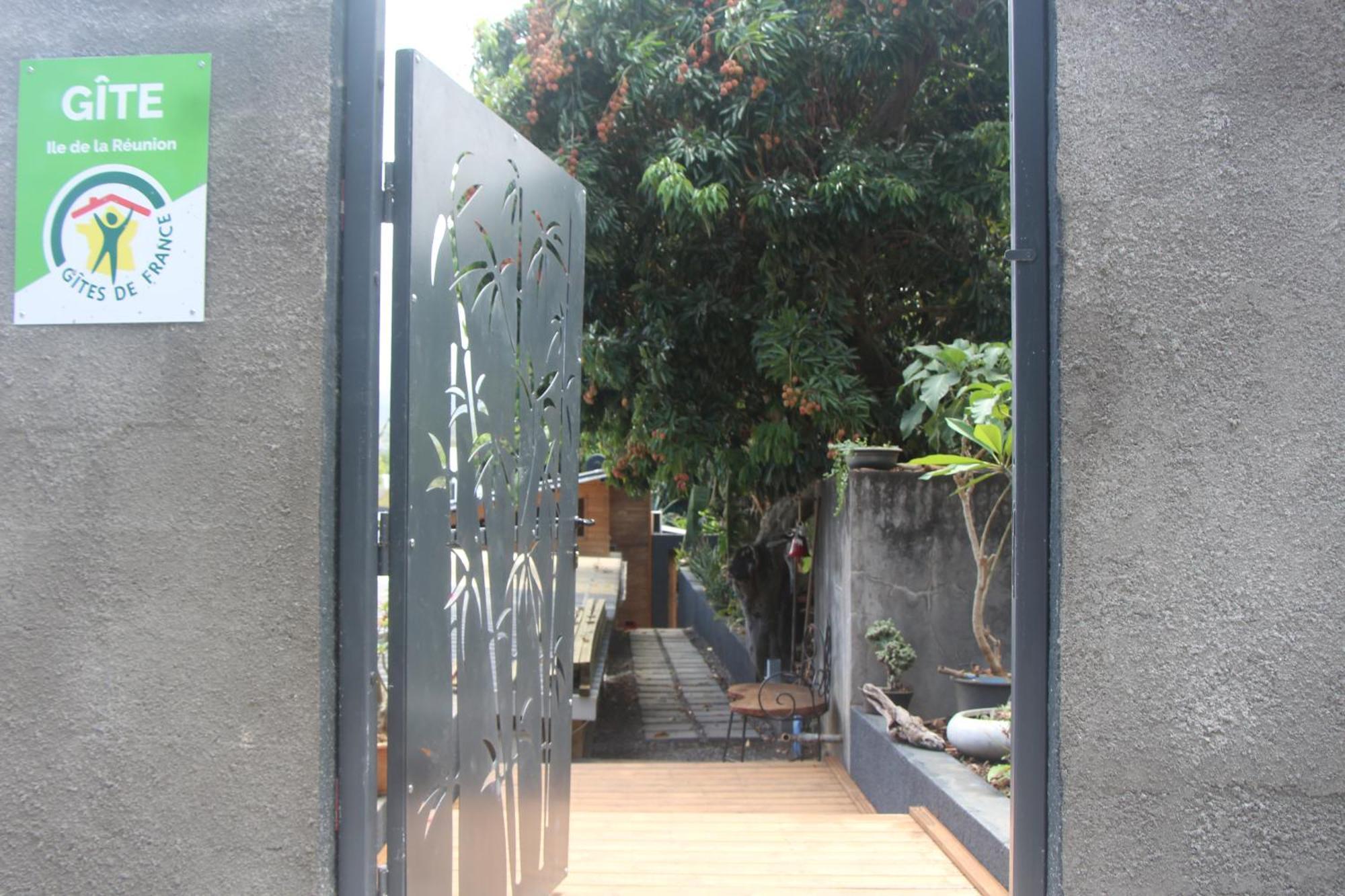La Liane De Jade 974-Lodge Le Palissandre - Jacuzzi Privatif - Piscine Chauffee Le Bois de Nefles  Luaran gambar