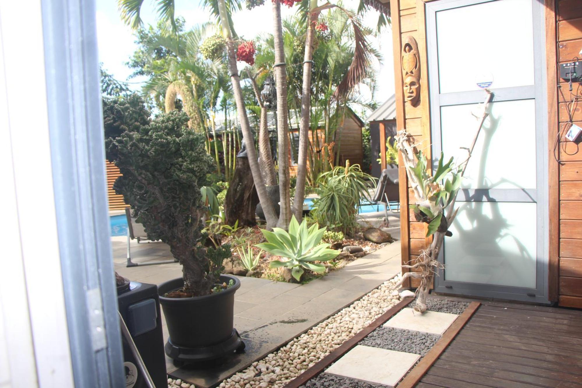 La Liane De Jade 974-Lodge Le Palissandre - Jacuzzi Privatif - Piscine Chauffee Le Bois de Nefles  Luaran gambar